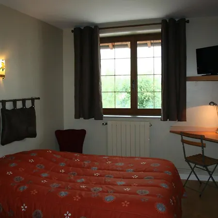 Le Logis Du Pre Braheux Saint-Nabord