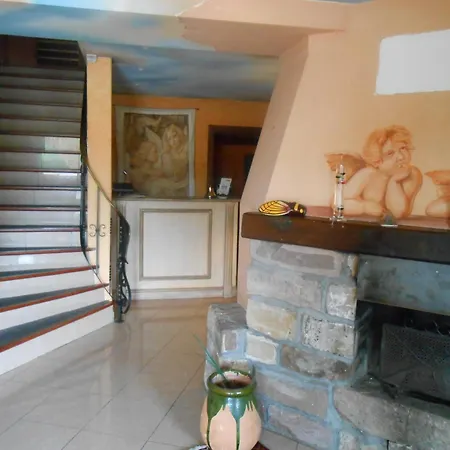 Le Logis Du Pre Braheux Hotel 2*
