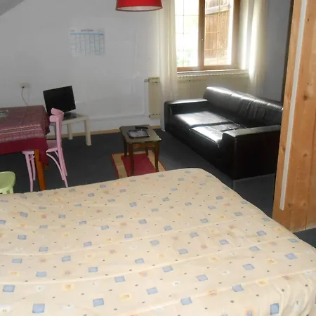 Le Logis Du Pre Braheux 2*