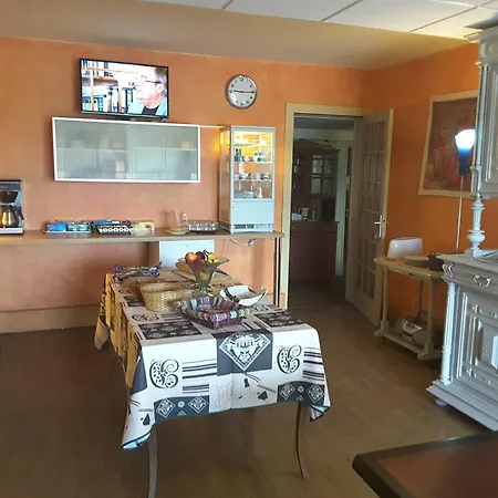 Hotel Le Logis Du Pre Braheux