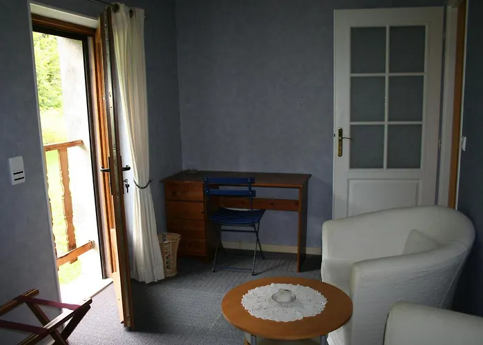 Le Logis Du Pre Braheux Hotel 2*