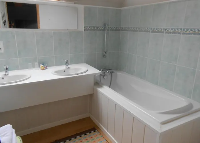 Le Logis Du Pre Braheux Hotel