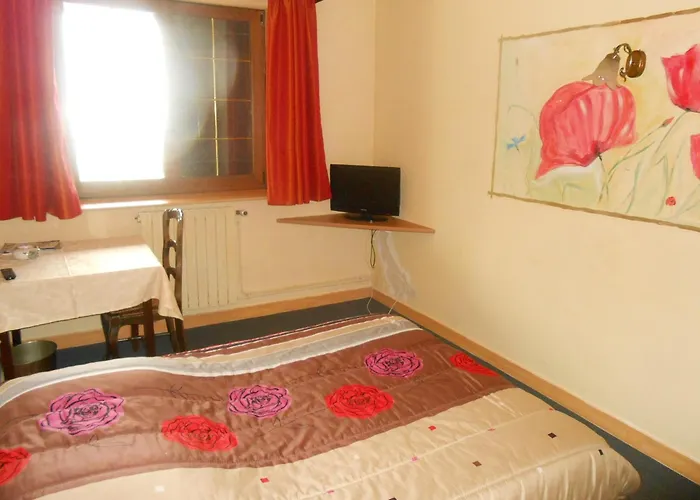 Le Logis Du Pre Braheux Hotel 2*