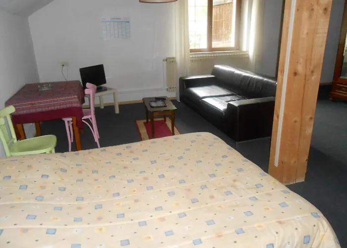 Le Logis Du Pre Braheux 2*