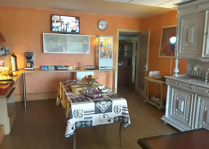 Hotel Le Logis Du Pre Braheux